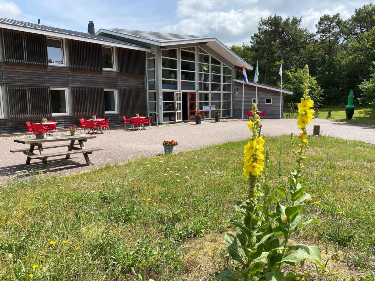 Hotel Donia Huys Vlieland Exterior foto