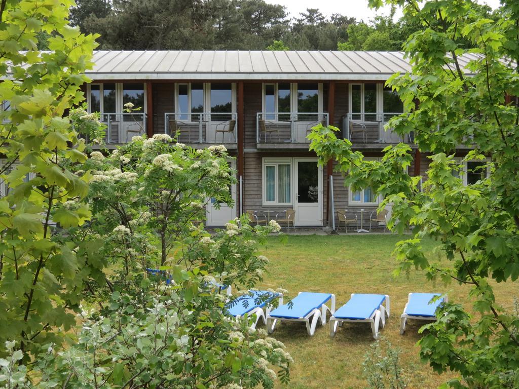 Hotel Donia Huys Vlieland Exterior foto